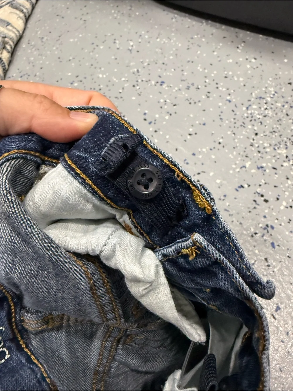Baby gap distressed jeans size 18-24 months